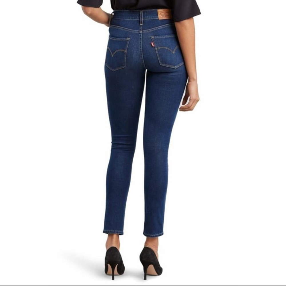 Levi’s 721 High Rise Skinny